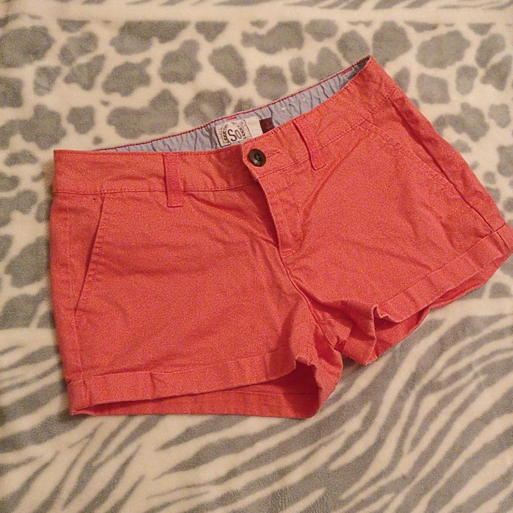 🔥Cute Coral shorts
